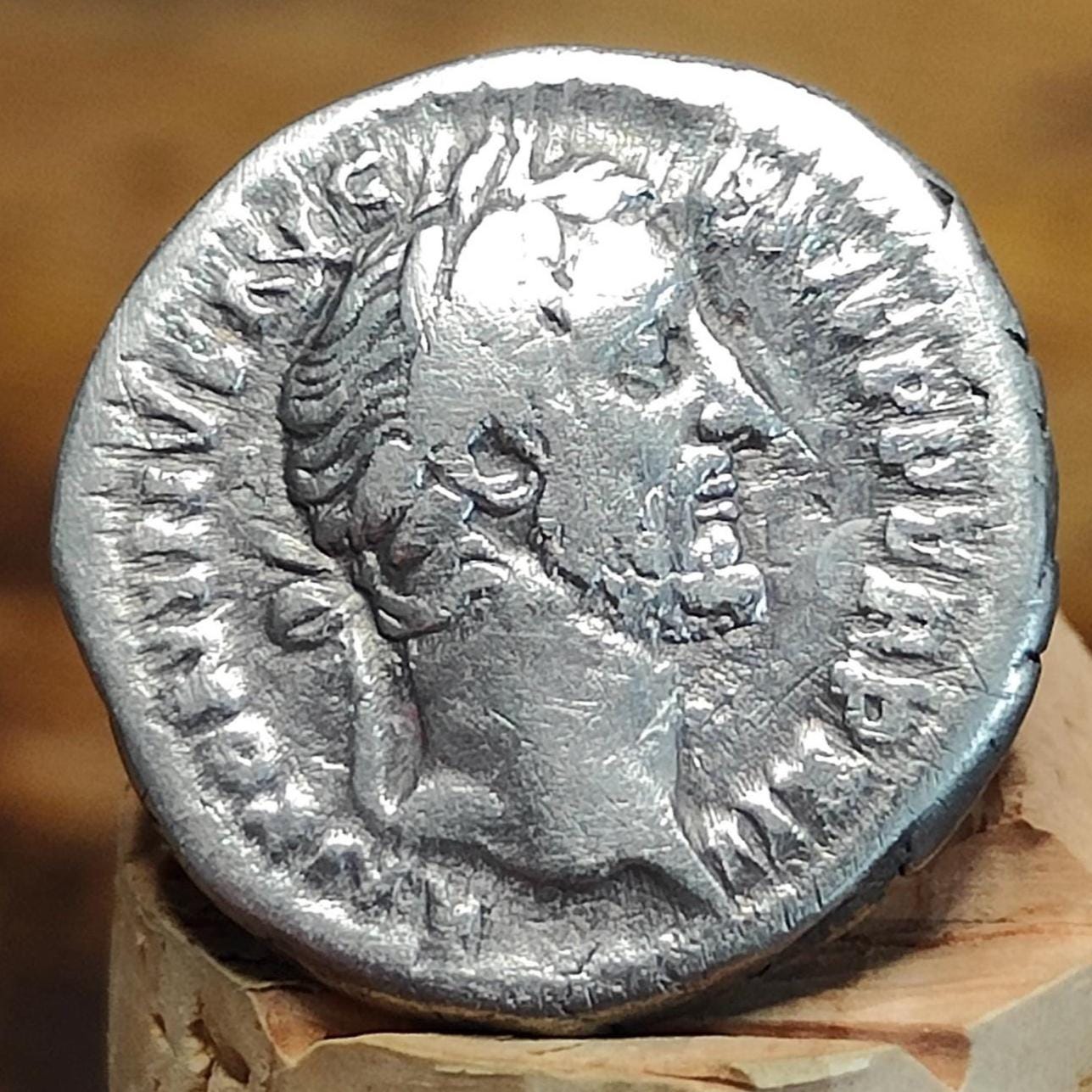 Antoninus Pius Silver Denarius with Liberalitas reverse, Ancient roman coin - VPUKcoins