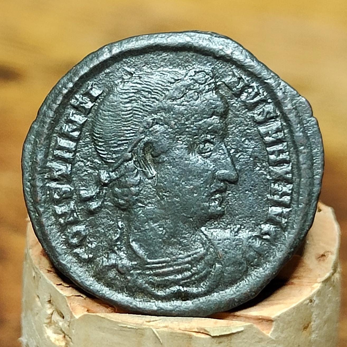 Constantine the great Roman coin with soldiers reverse, 4th century ancient nummus AE3 - VPUKcoins