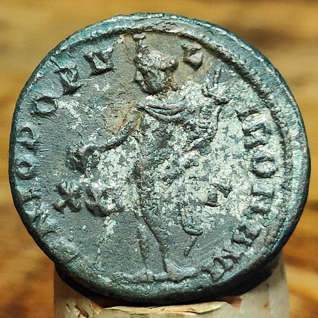 Constantius I Roman coin with Genius reverse, AE1 3rd century ancient follis - VPUKcoins