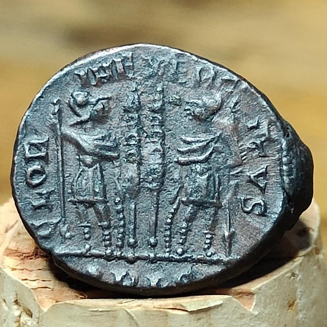 Constantius II Roman coin, high grade ancient Nummus with Soldiers reverse - VPUKcoins