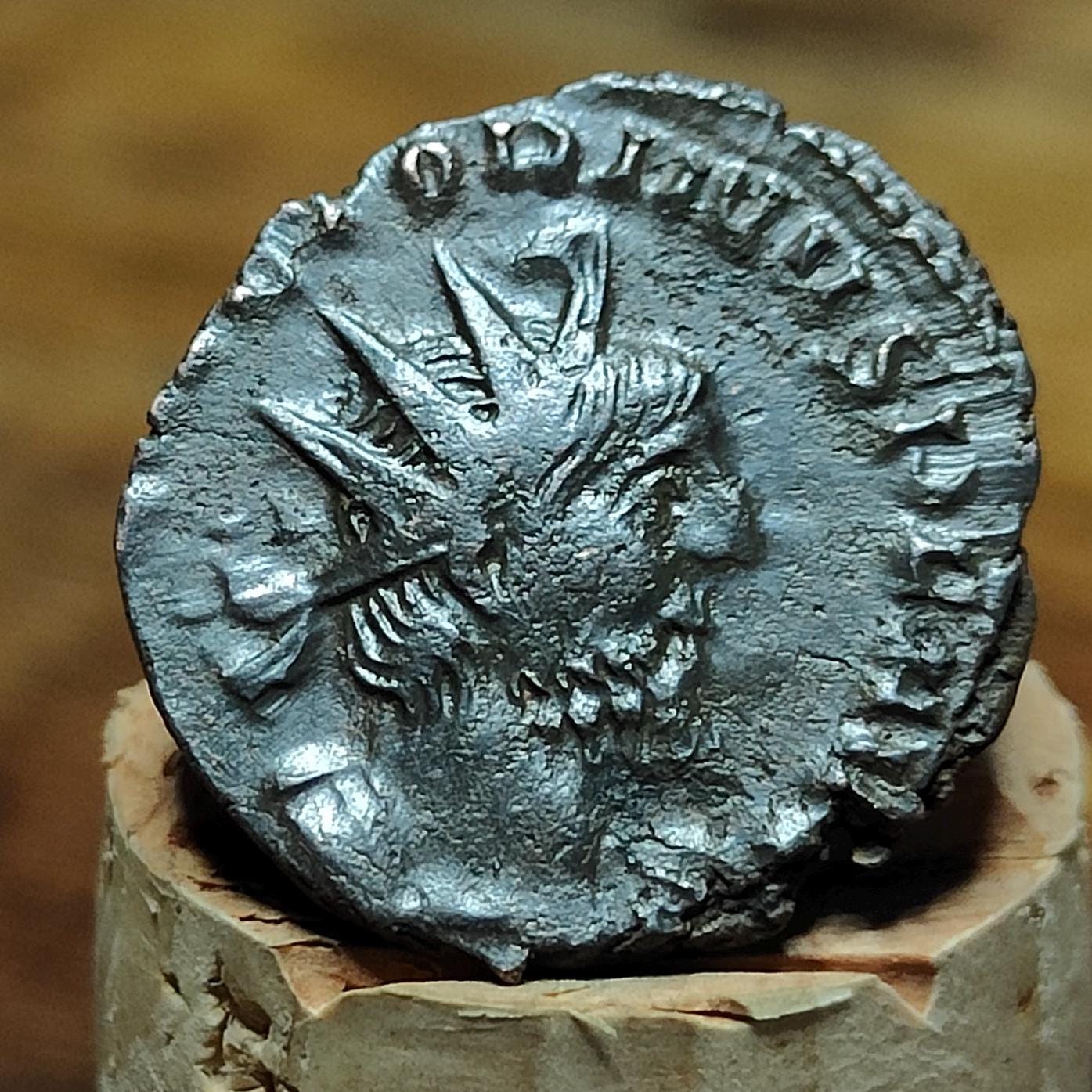 Extra Fine Victorinus Roman coins AE3, 3rd century ancient Antoninianus - VPUKcoins