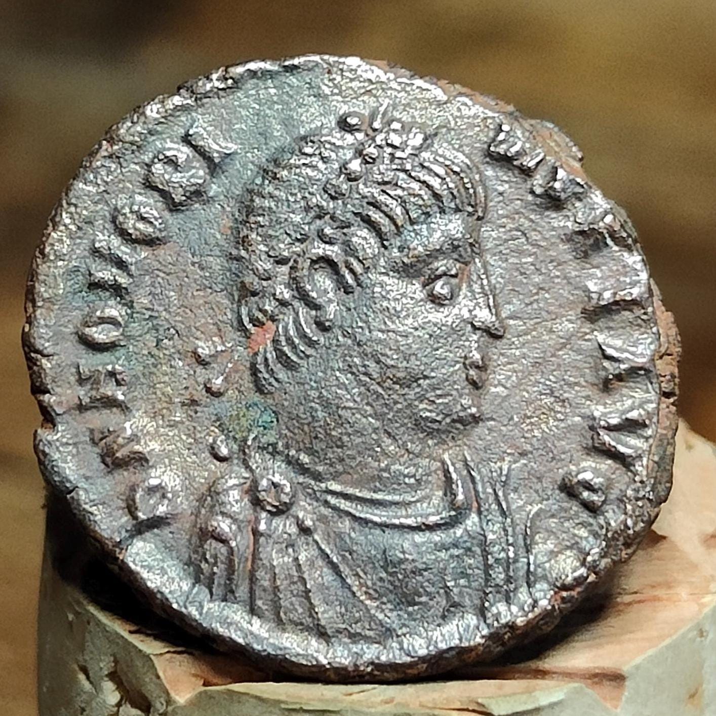 Honorius Roman coin with victory reverse, 4 - 5th century ancient nummus AE3 - VPUKcoins