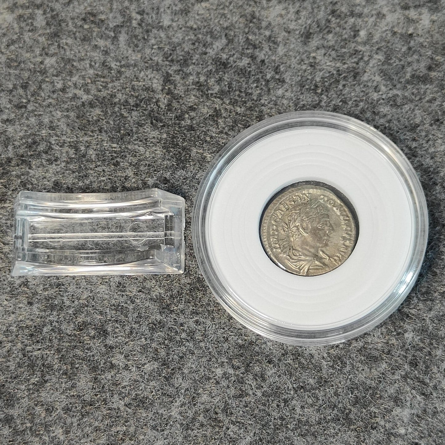 Coin Capsule Display case with stand and foam gasket