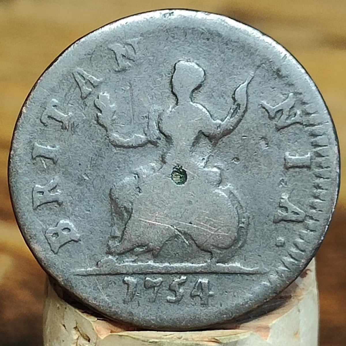 George II Farthing, dated 1754 - Georgian/ US colonial coin
