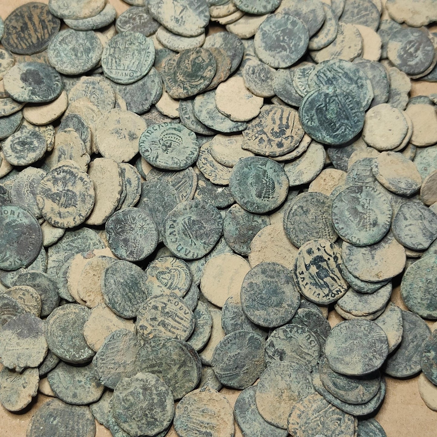 Top grade uncleaned Roman coins, ancient Nummus for restoration - VPUKcoins