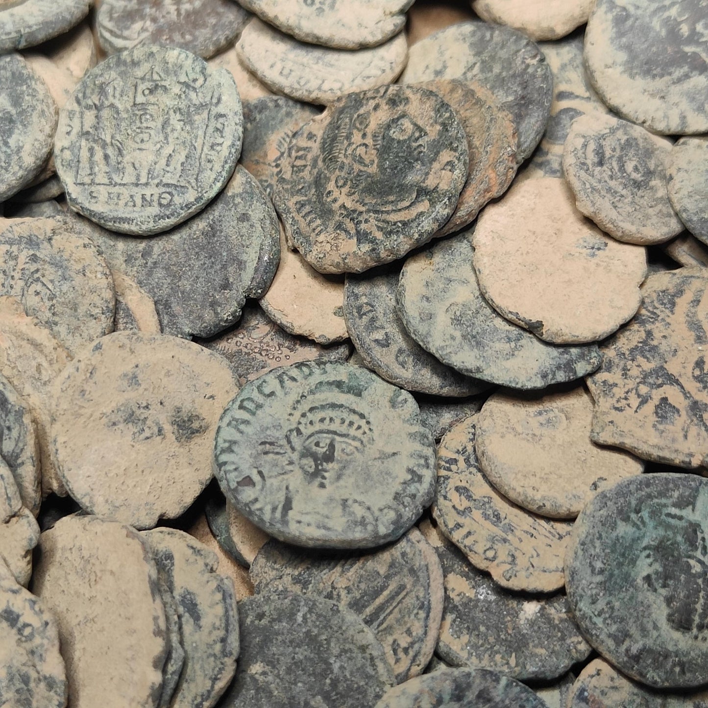 Top grade uncleaned Roman coins, ancient Nummus for restoration - VPUKcoins