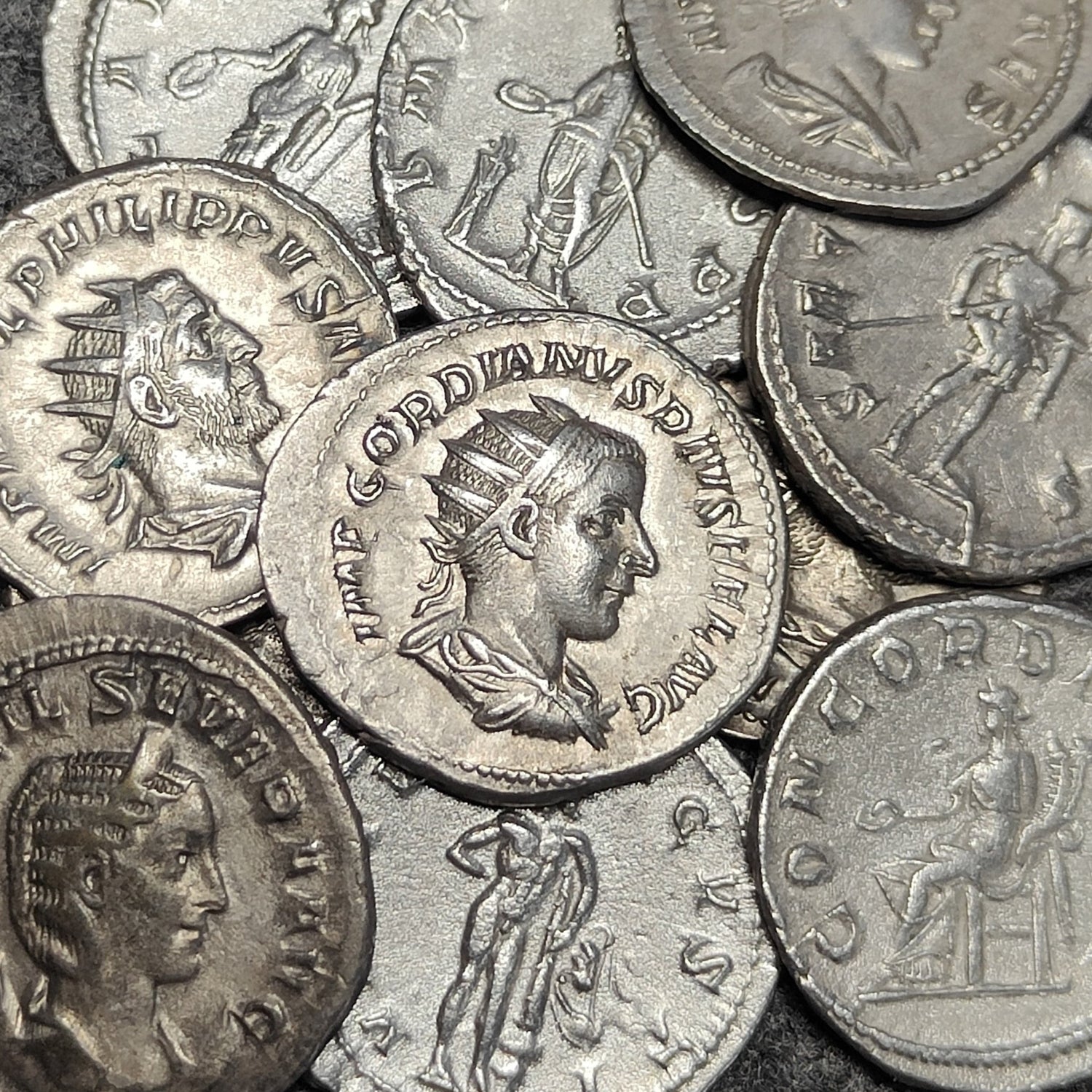 Antoniniani 215-293 AD - VPUKcoins