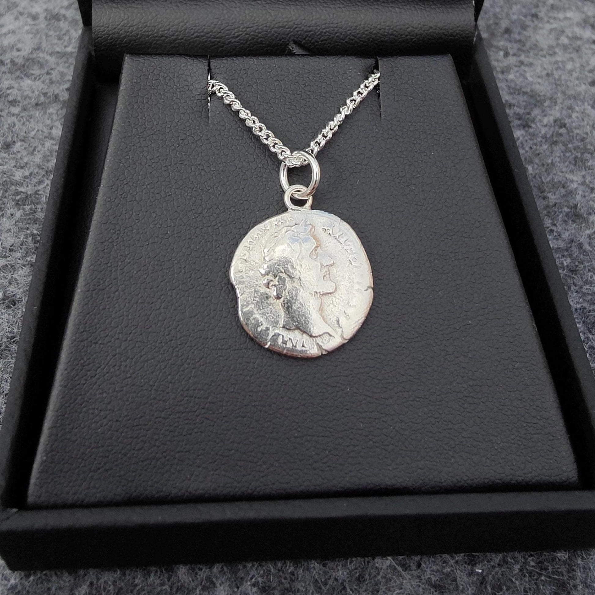 Antoninus pius Silver Denarius pendant and chain, ancient necklace - VPUKcoins