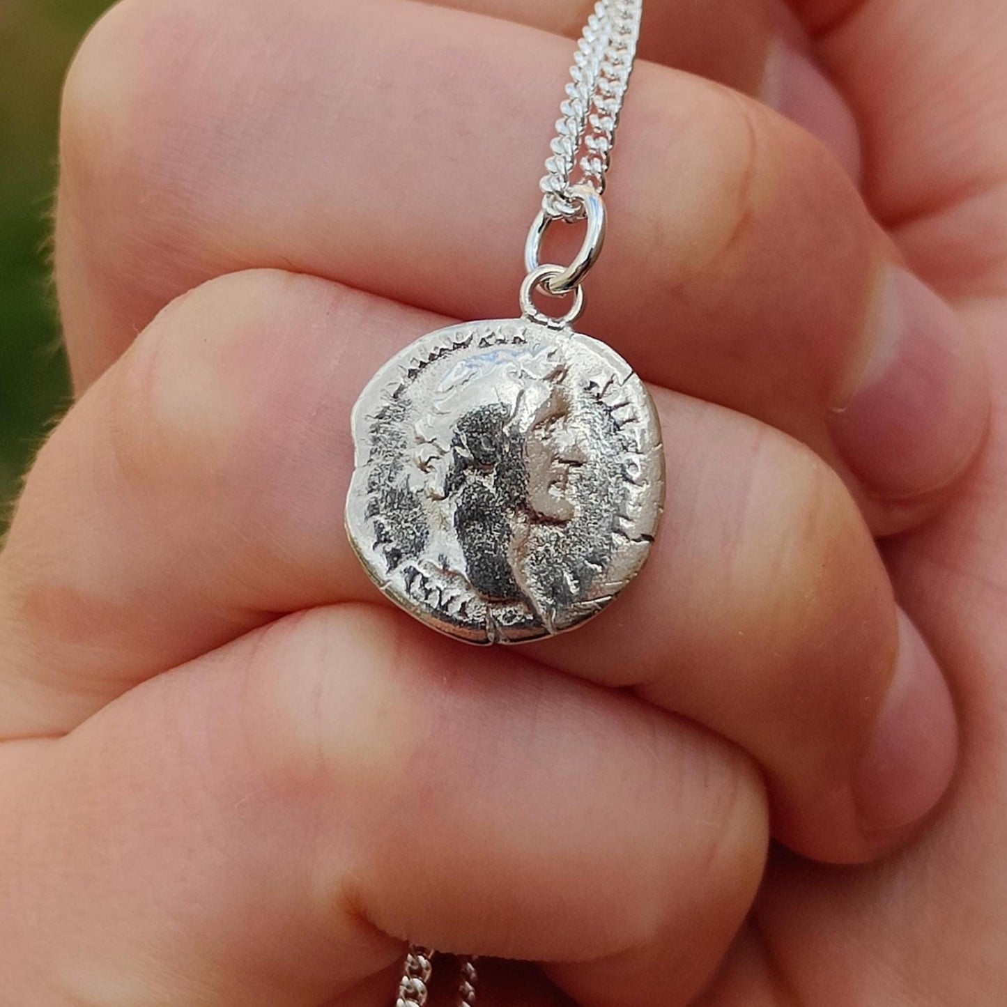 Antoninus pius Silver Denarius pendant and chain, ancient necklace - VPUKcoins