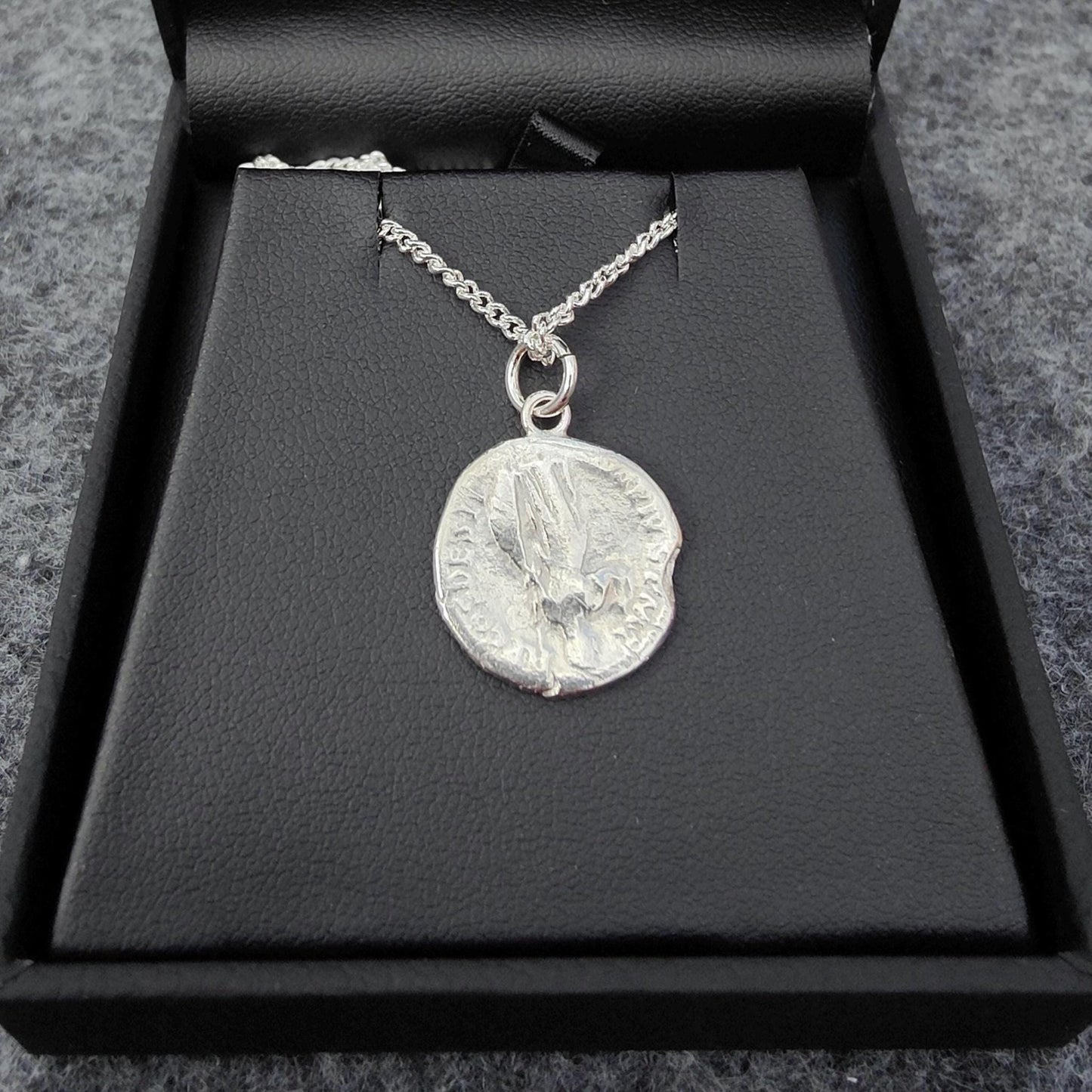 Antoninus pius Silver Denarius pendant and chain, ancient necklace - VPUKcoins