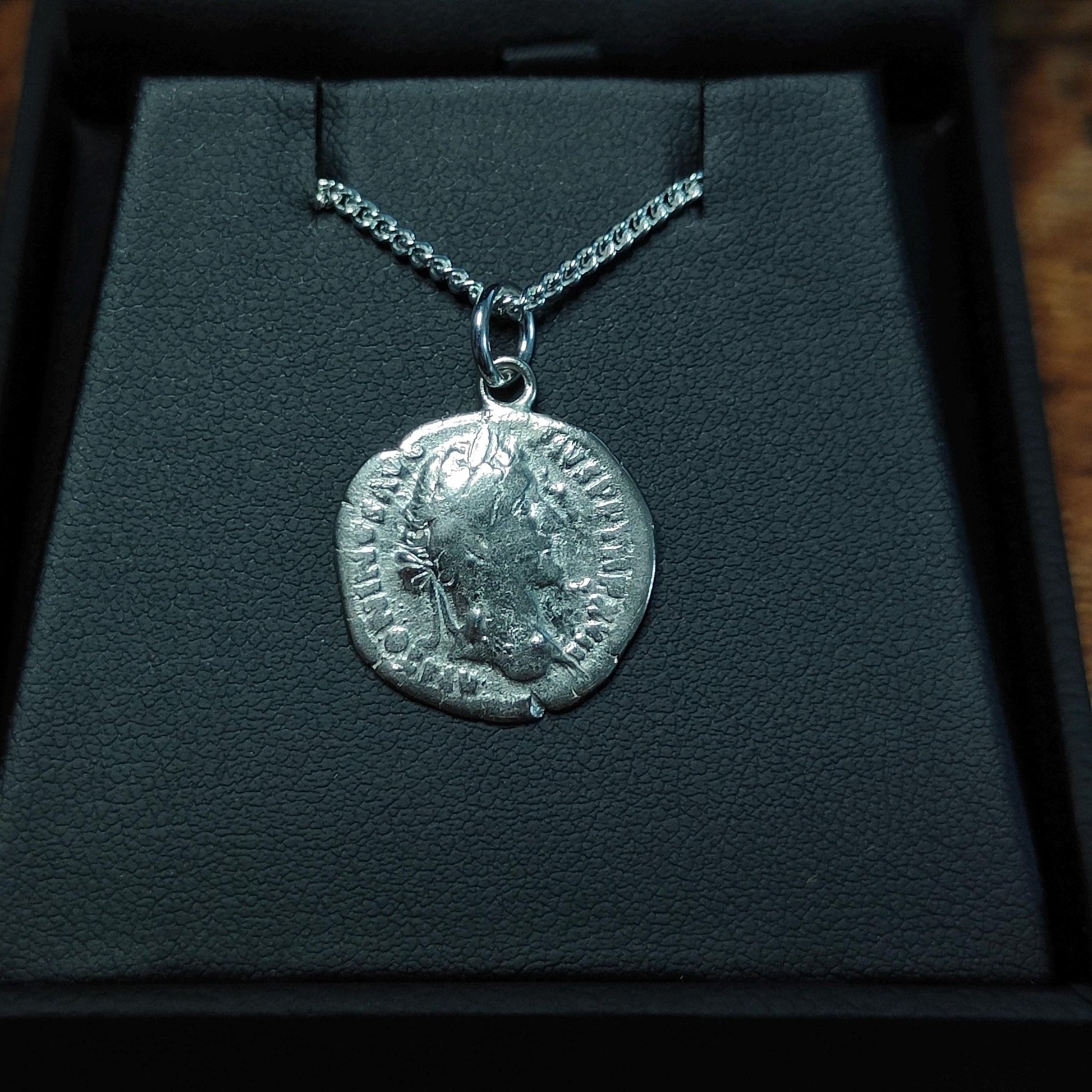 Antoninus pius Silver Denarius pendant and chain, ancient Roman coin necklace - VPUKcoins
