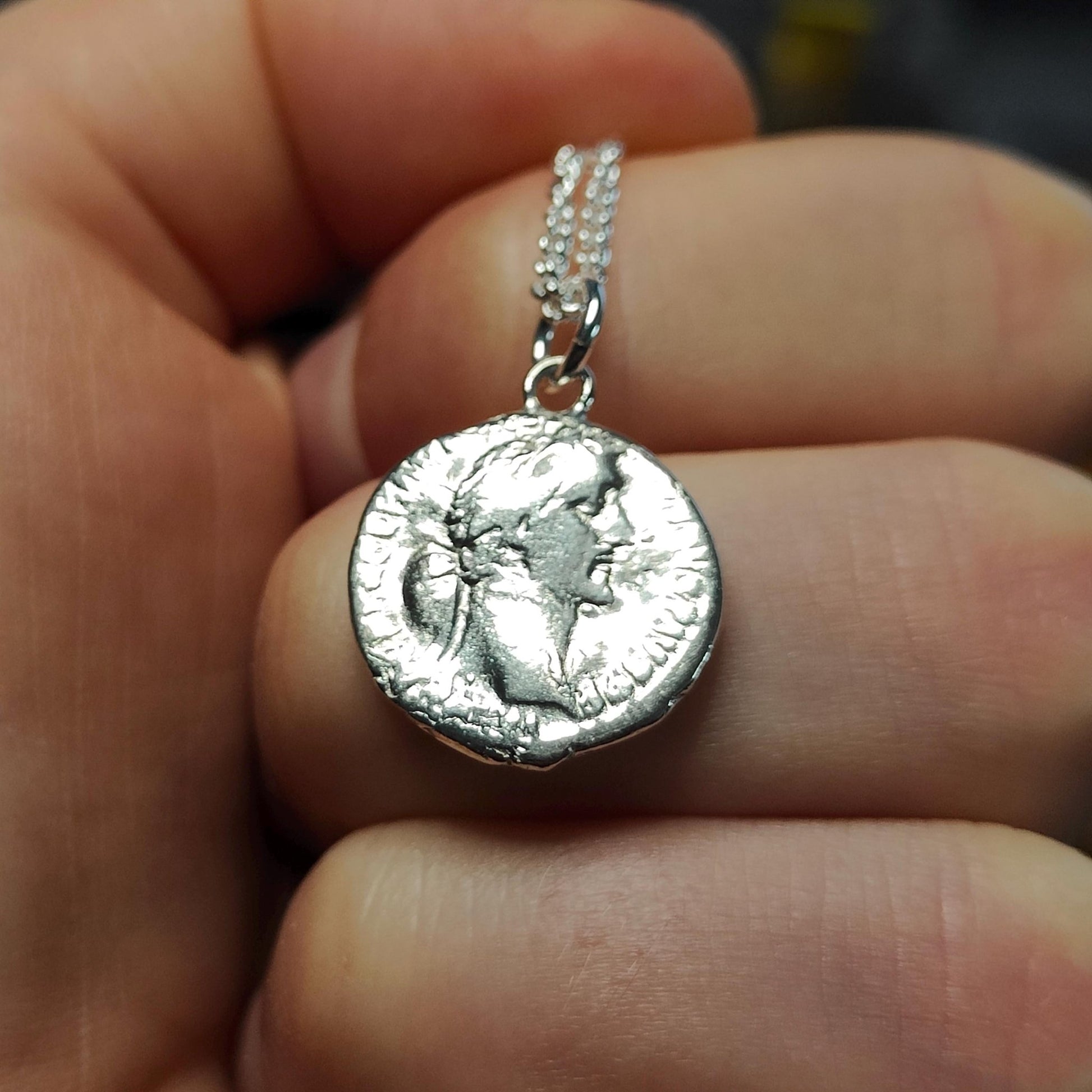 Antoninus pius Silver Denarius pendant and chain, ancient Roman coin necklace - VPUKcoins