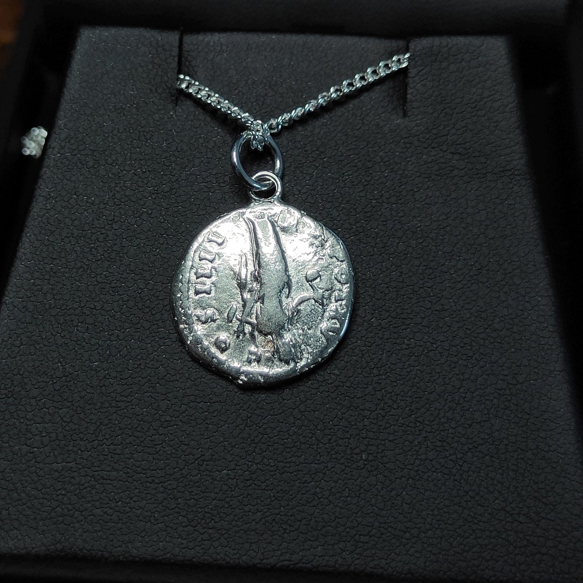 Antoninus pius Silver Denarius pendant and chain, ancient Roman coin necklace - VPUKcoins