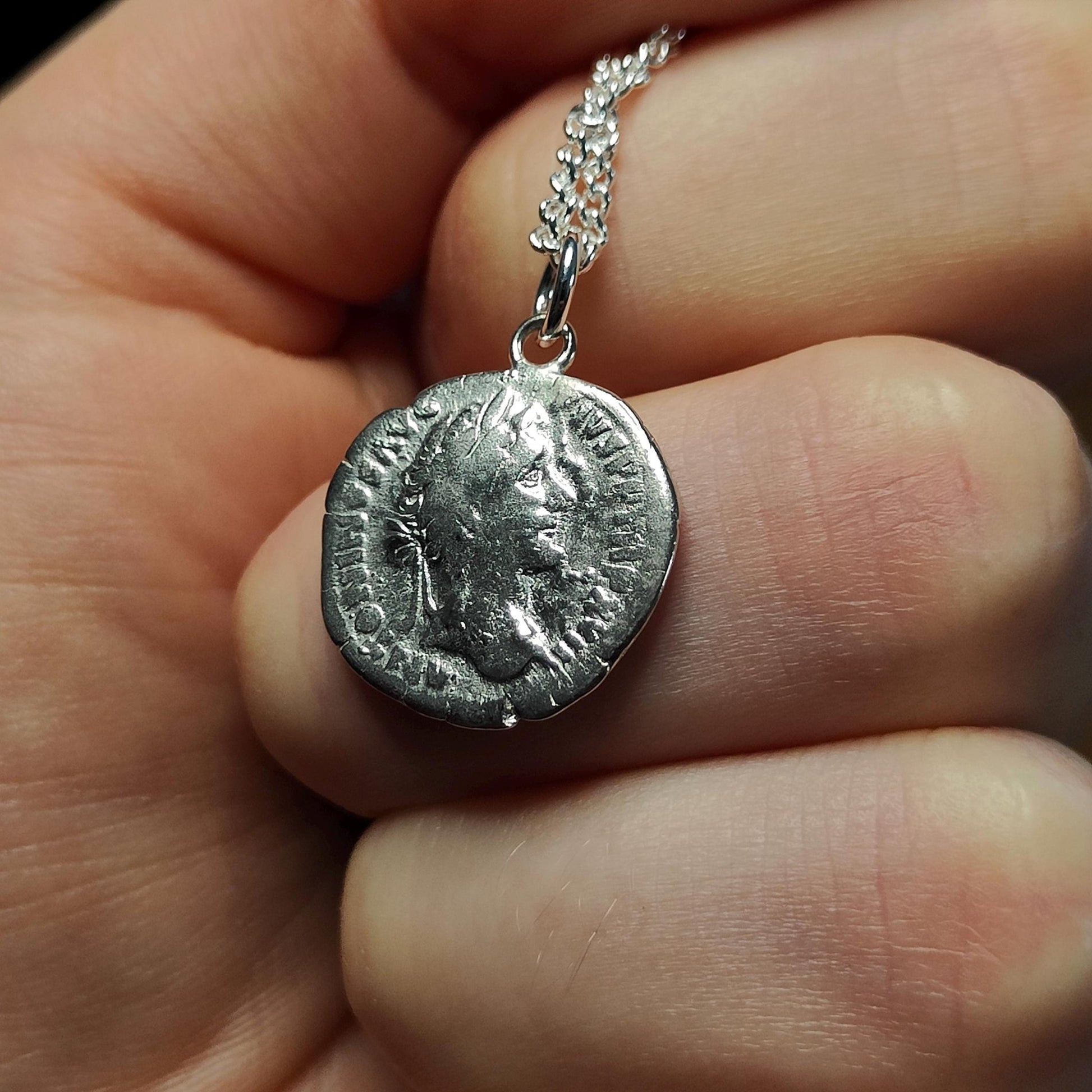 Antoninus pius Silver Denarius pendant and chain, ancient Roman coin necklace - VPUKcoins