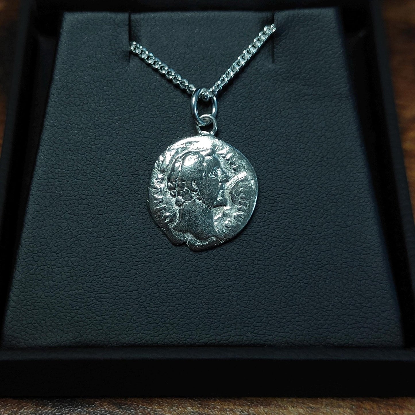 Antoninus pius Silver Denarius pendant and chain, ancient Roman coin necklace - VPUKcoins