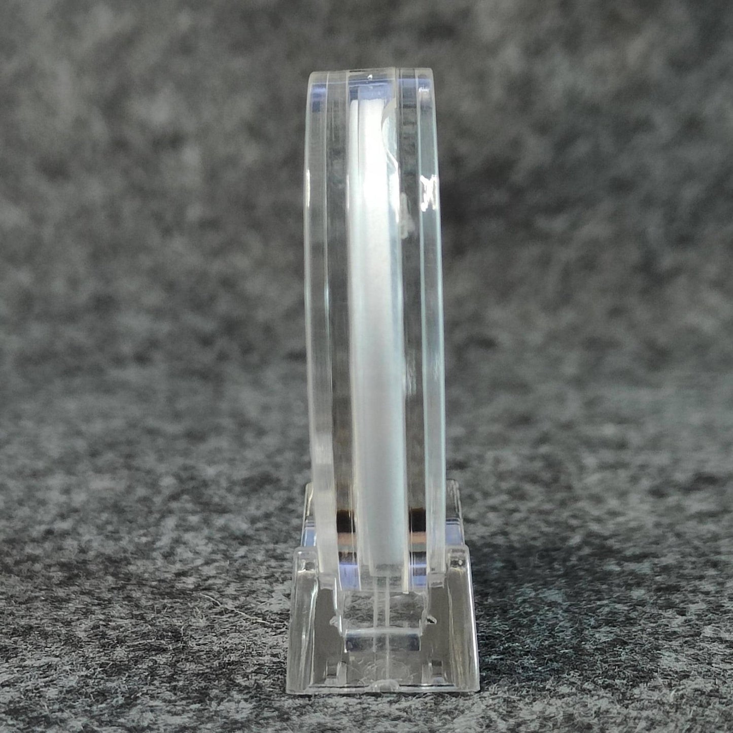 Coin Capsule Display case with stand and foam gasket - VPUKcoins