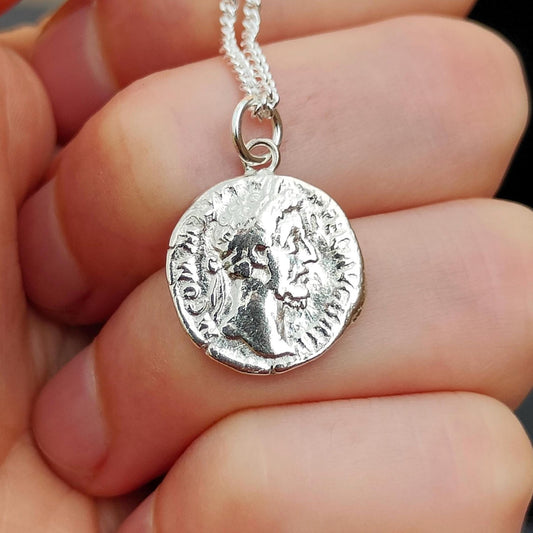 Commodus Silver Denarius pendant and chain, ancient necklace - VPUKcoins