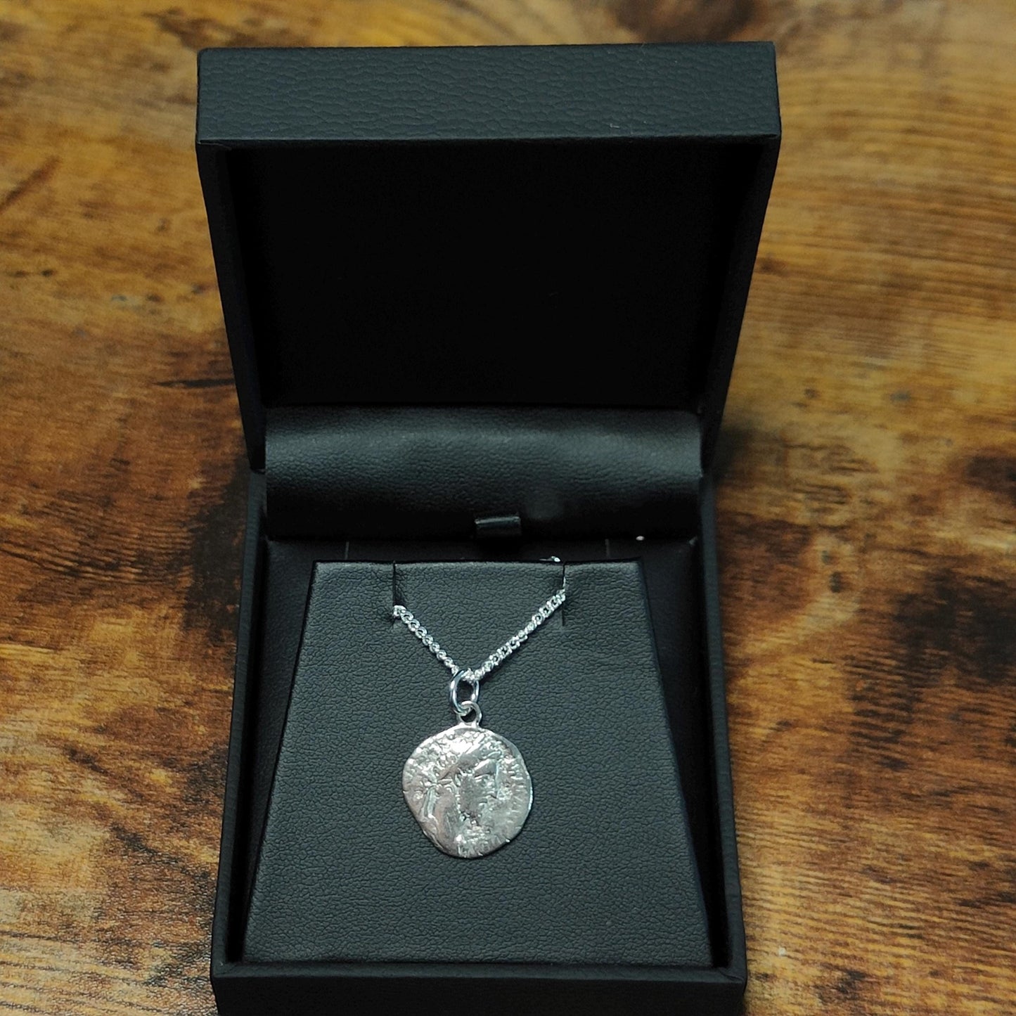 Commodus Silver Denarius pendant and chain, ancient Roman coin necklace - VPUKcoins