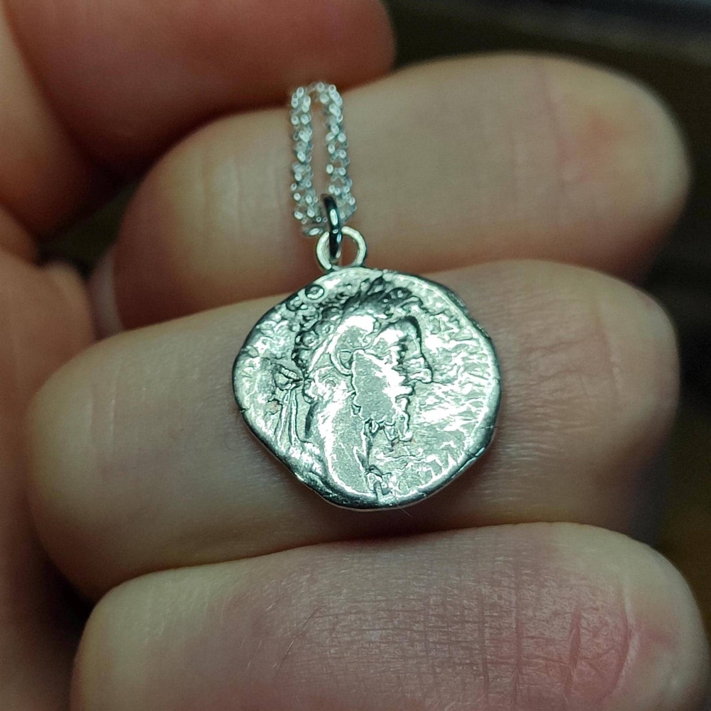 Commodus Silver Denarius pendant and chain, ancient Roman coin necklace - VPUKcoins