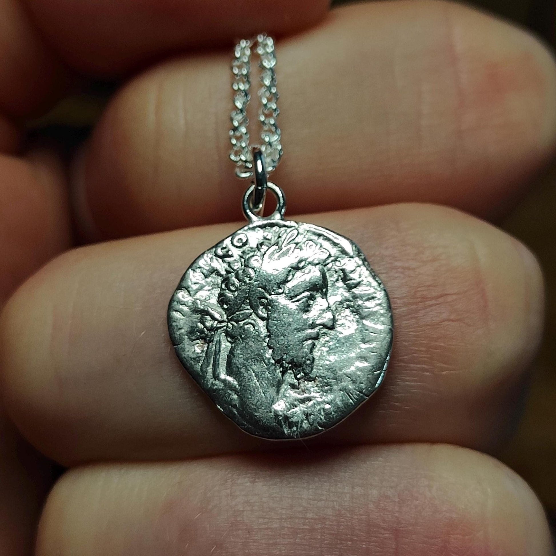 Commodus Silver Denarius pendant and chain, ancient Roman coin necklace - VPUKcoins
