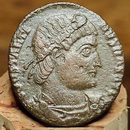 Constantine the great Roman coin with soldiers reverse, 4th century ancient nummus AE3 - VPUKcoins