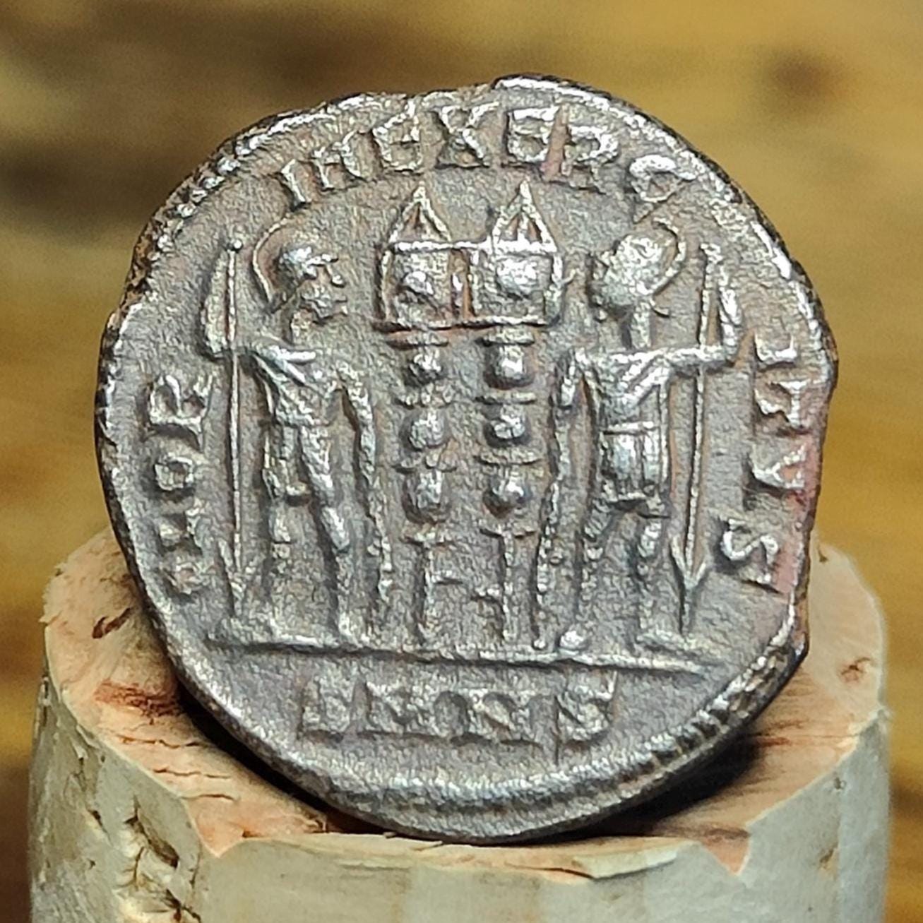 Constantine the great Roman coin with soldiers reverse, 4th century ancient nummus AE3 - VPUKcoins