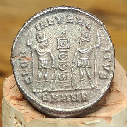 Constantine the great Roman coin with soldiers reverse, 4th century ancient nummus AE4 - VPUKcoins