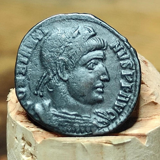 Constantine the great Roman coin with soldiers reverse, 4th century ancient nummus AE4 - VPUKcoins