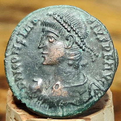 Constantius II Centenionalis with captives reverse, high grade ancient Roman coin - VPUKcoins