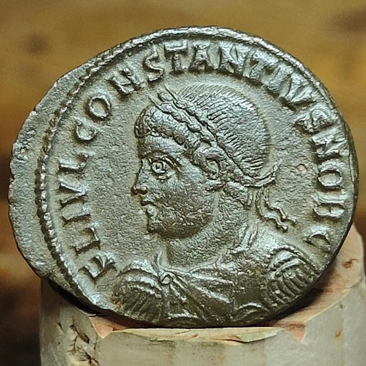 Constantius II Roman coin with camp gate reverse, 324 - 337AD, ancient Nummus - VPUKcoins