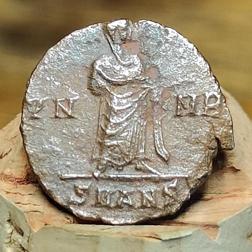 Divus Constantine coin with veiled reverse, high grade ancient roman Nummus - VPUKcoins