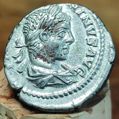 Elagabalus Silver Denarius with Roma reverse, Ancient roman coin - VPUKcoins