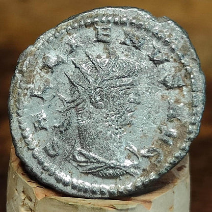 Gallienus Antoninianus, Sol reverse, 3rd century ancient Roman coin - VPUKcoins