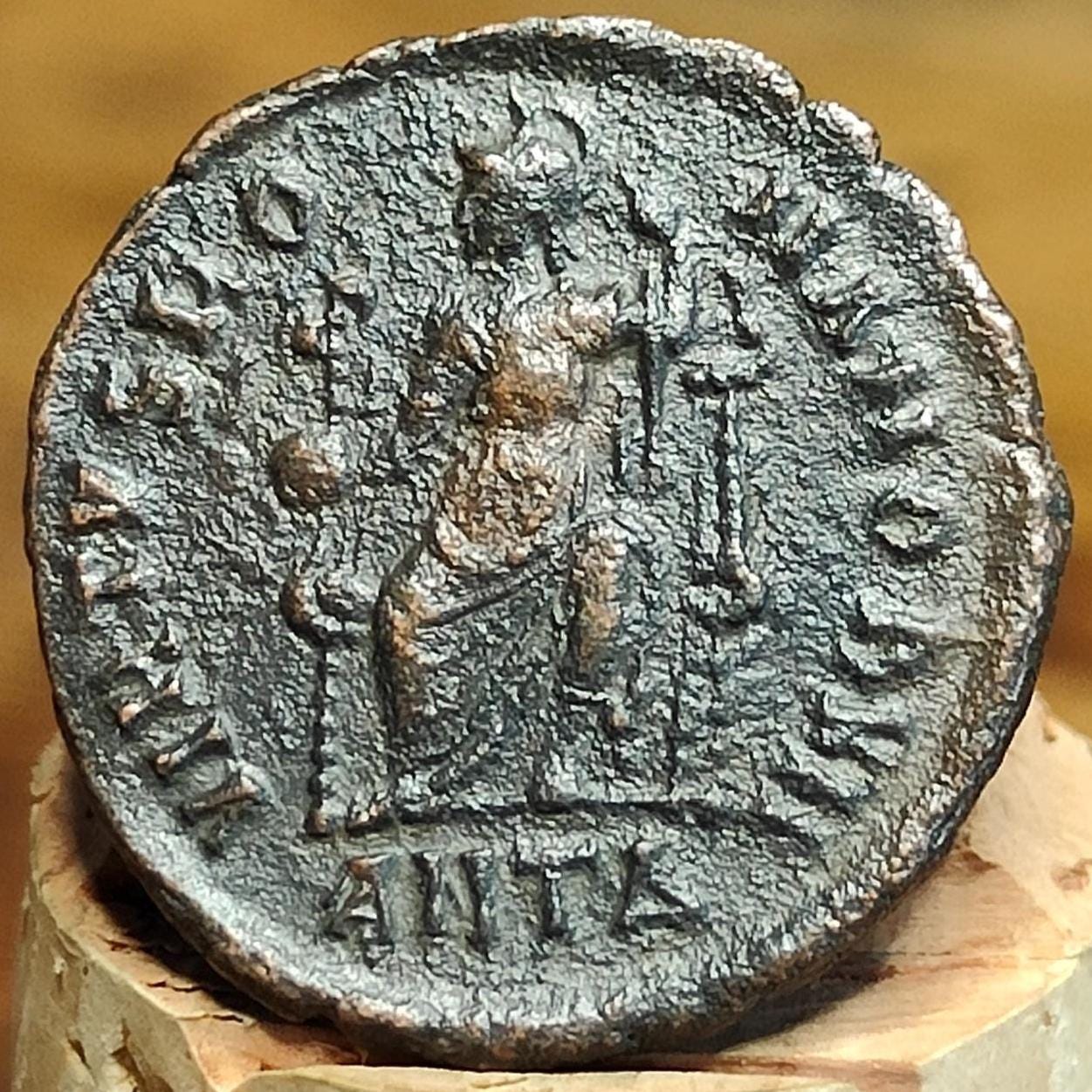 Gratian coin with Roma reverse, high grade ancient Roman nummus - VPUKcoins