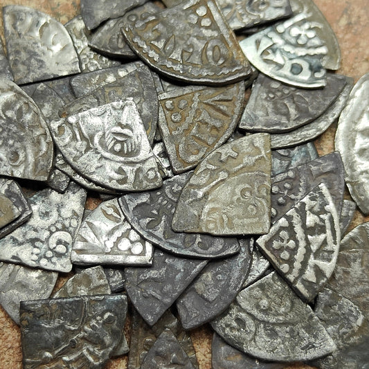 Medieval Silver Coin UK / Henry III voided long cross cut quarter farthing