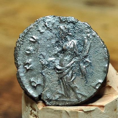 Extra Fine Victorinus Roman coins AE3, 3rd century ancient Antoninianus