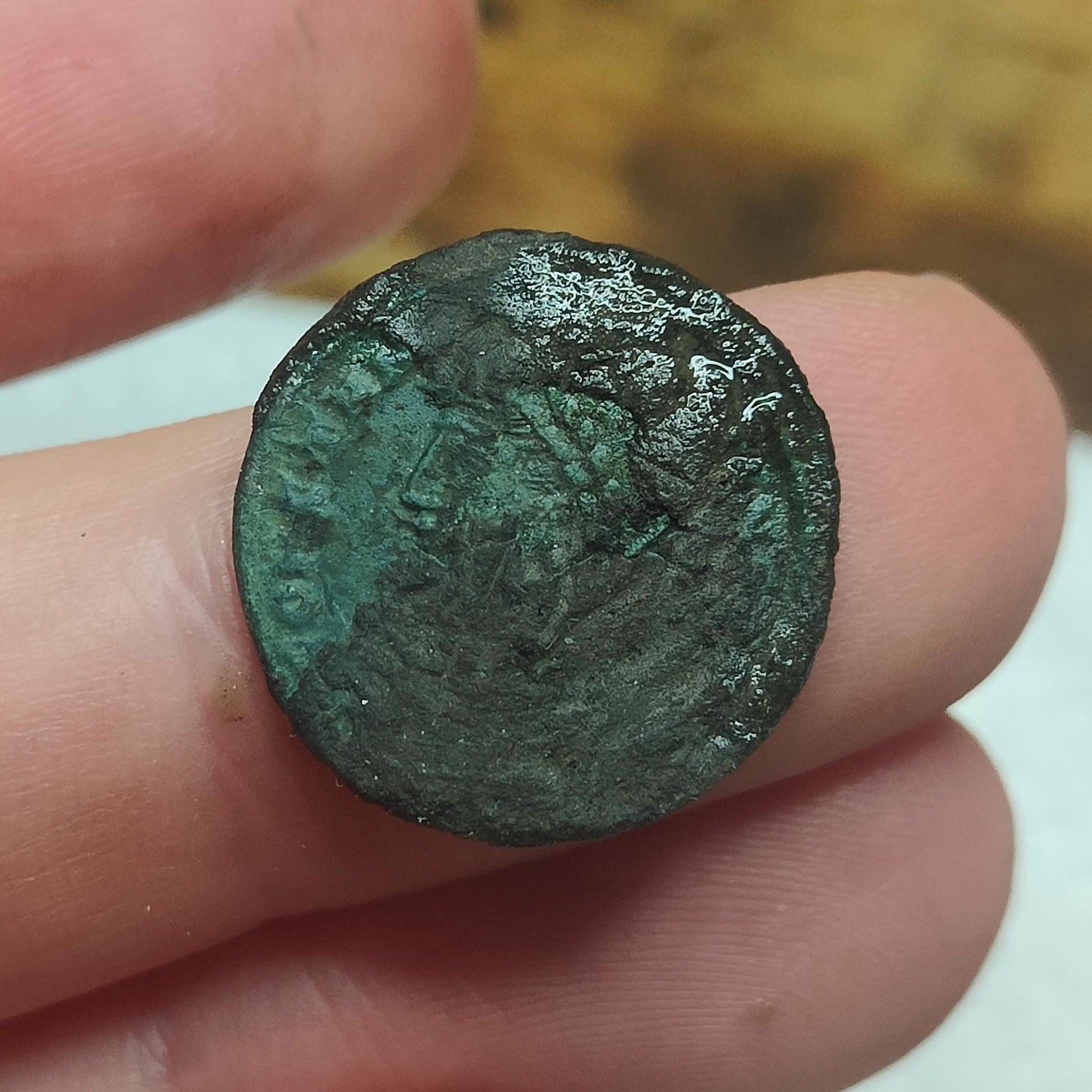 Quality uncleaned Roman coins, ancient Nummus for restoration