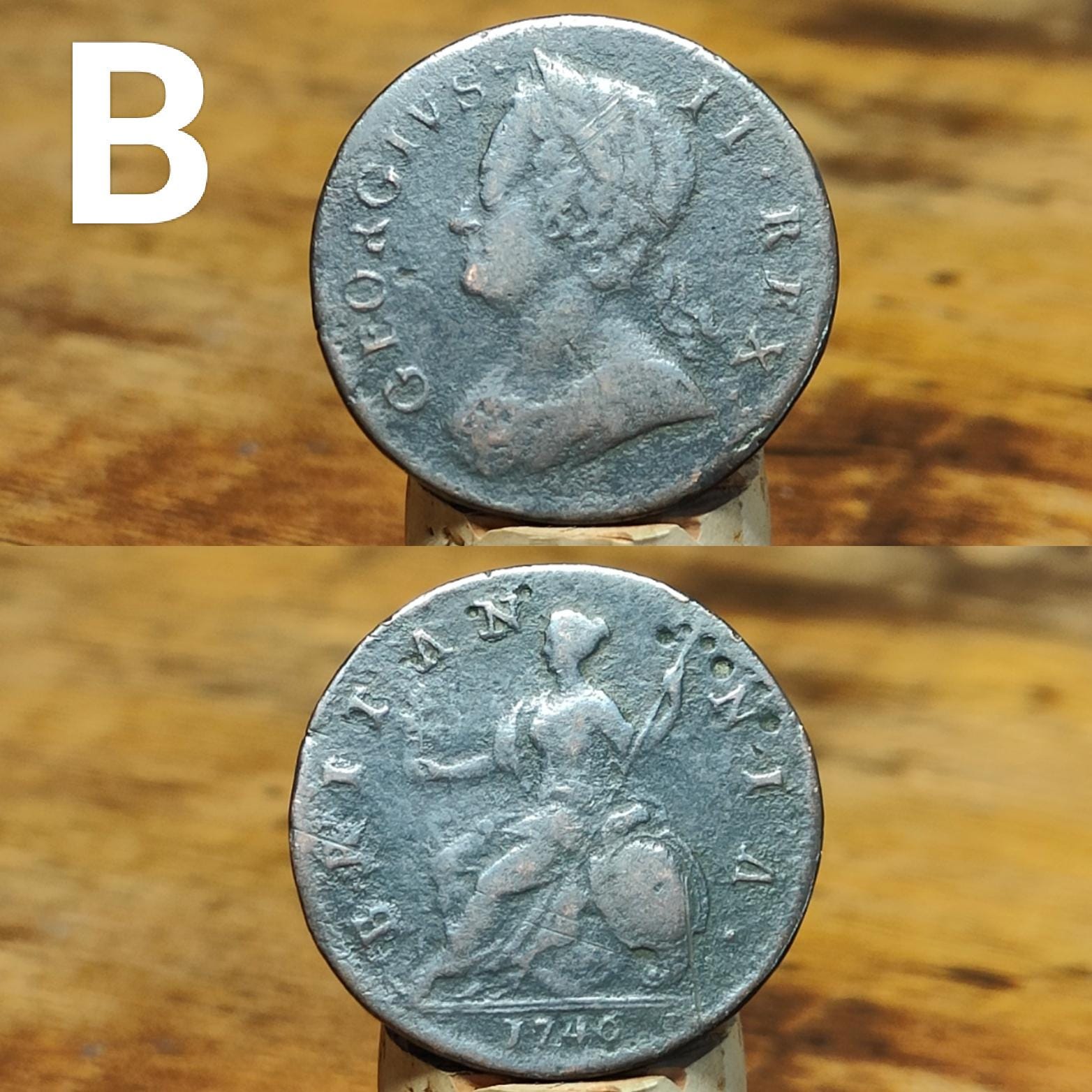 Georgian copper halfpennies / US colonial coin