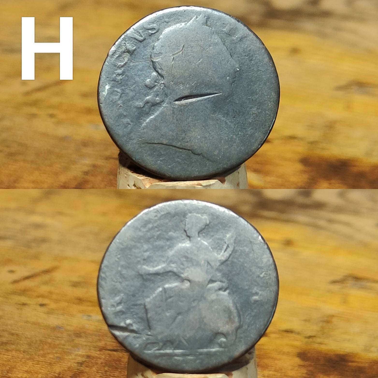 Georgian copper halfpennies / US colonial coin