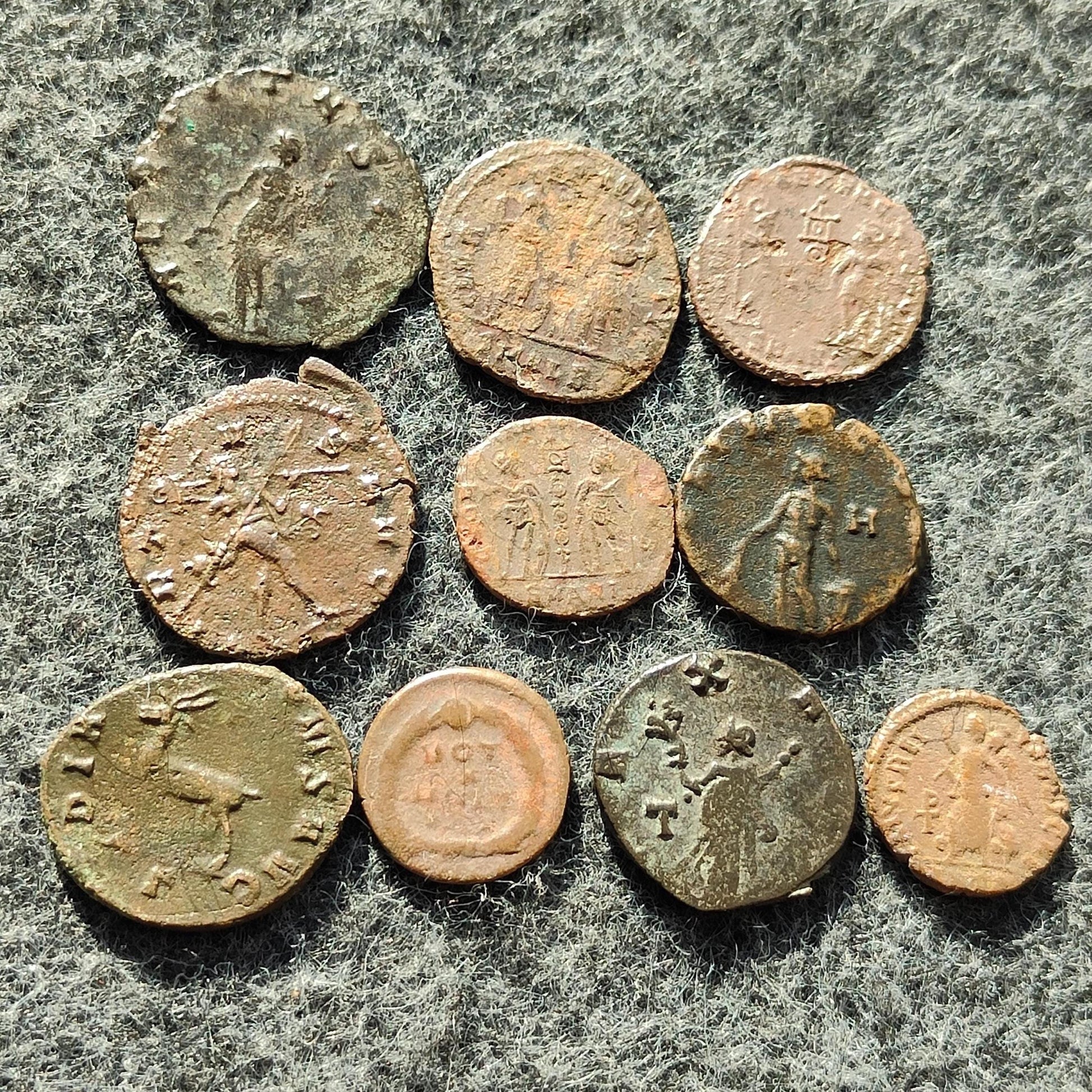 Lot of 10 Ancient Roman coins, collection for research and identification