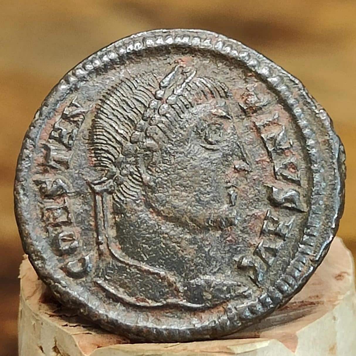 Constantine the great Roman coin with votive wreath reverse, 4th century ancient nummus AE3