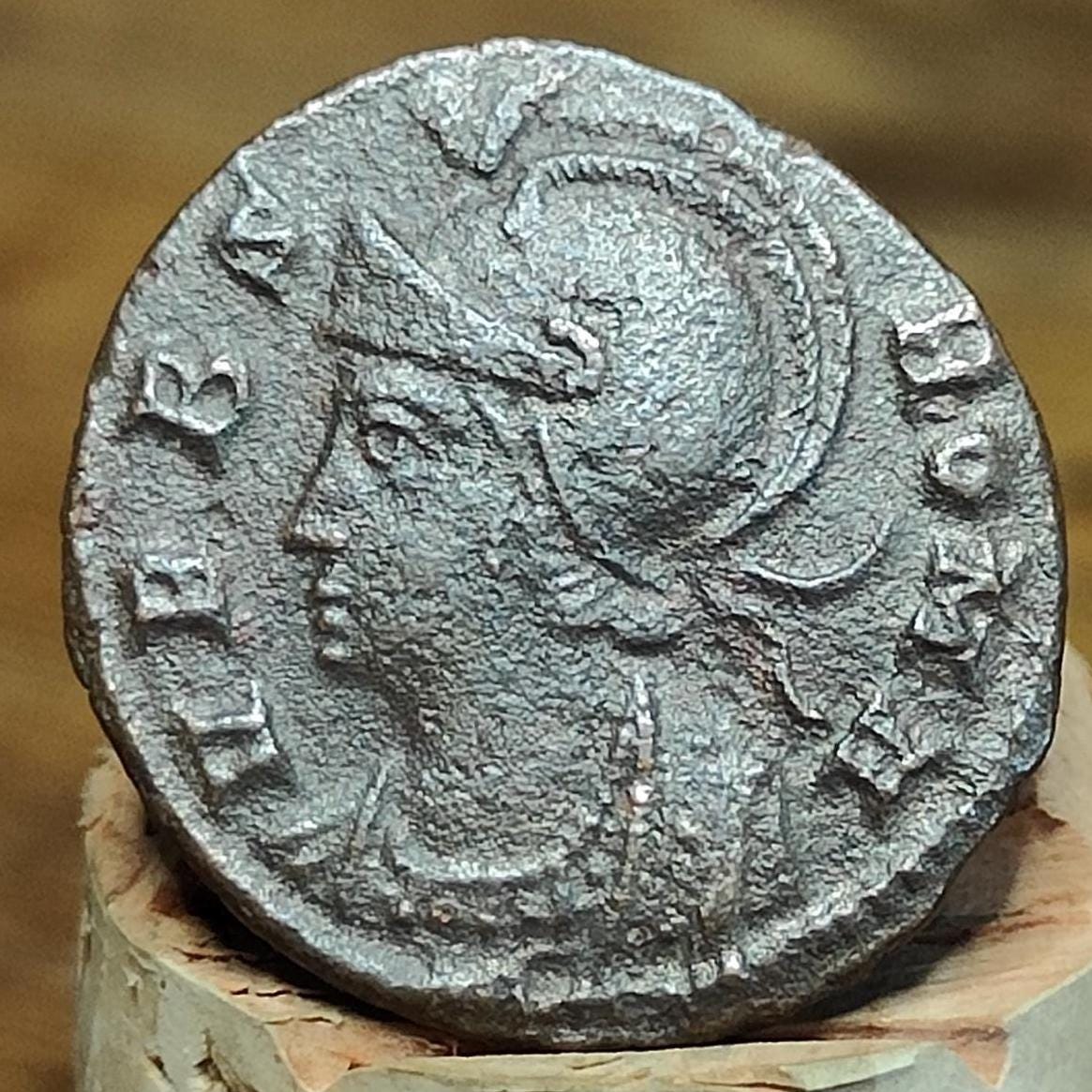 Roman commemorative coin with She Wolf reverse, ancient Nummus