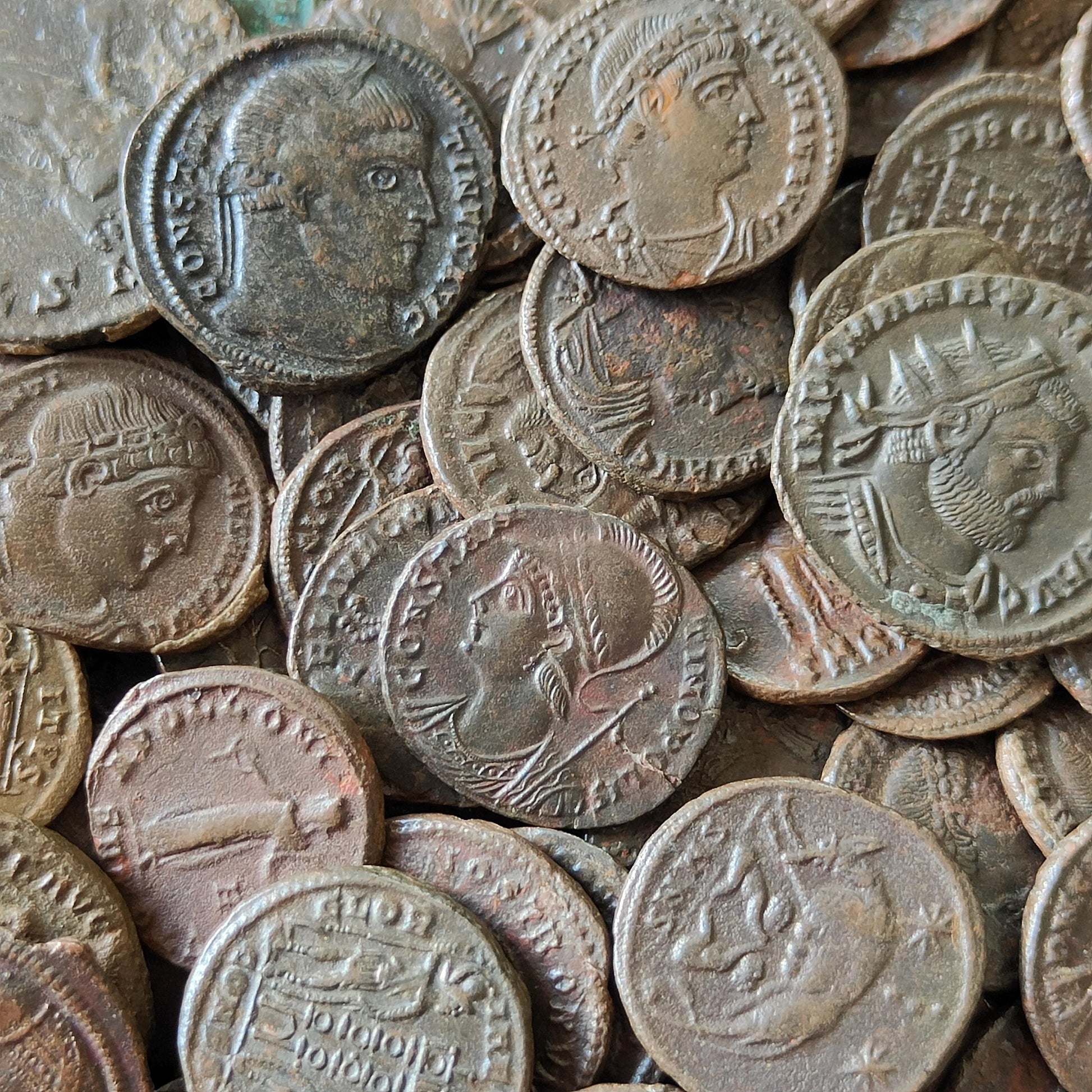 High grade Roman coins, 4th century ancient nummus