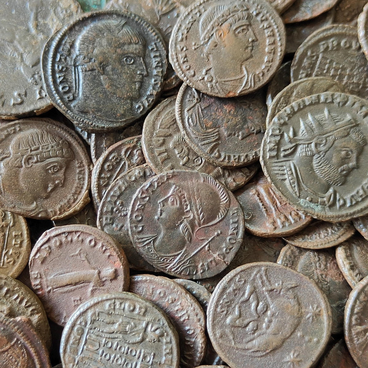 High grade Roman coins, 4th century ancient nummus