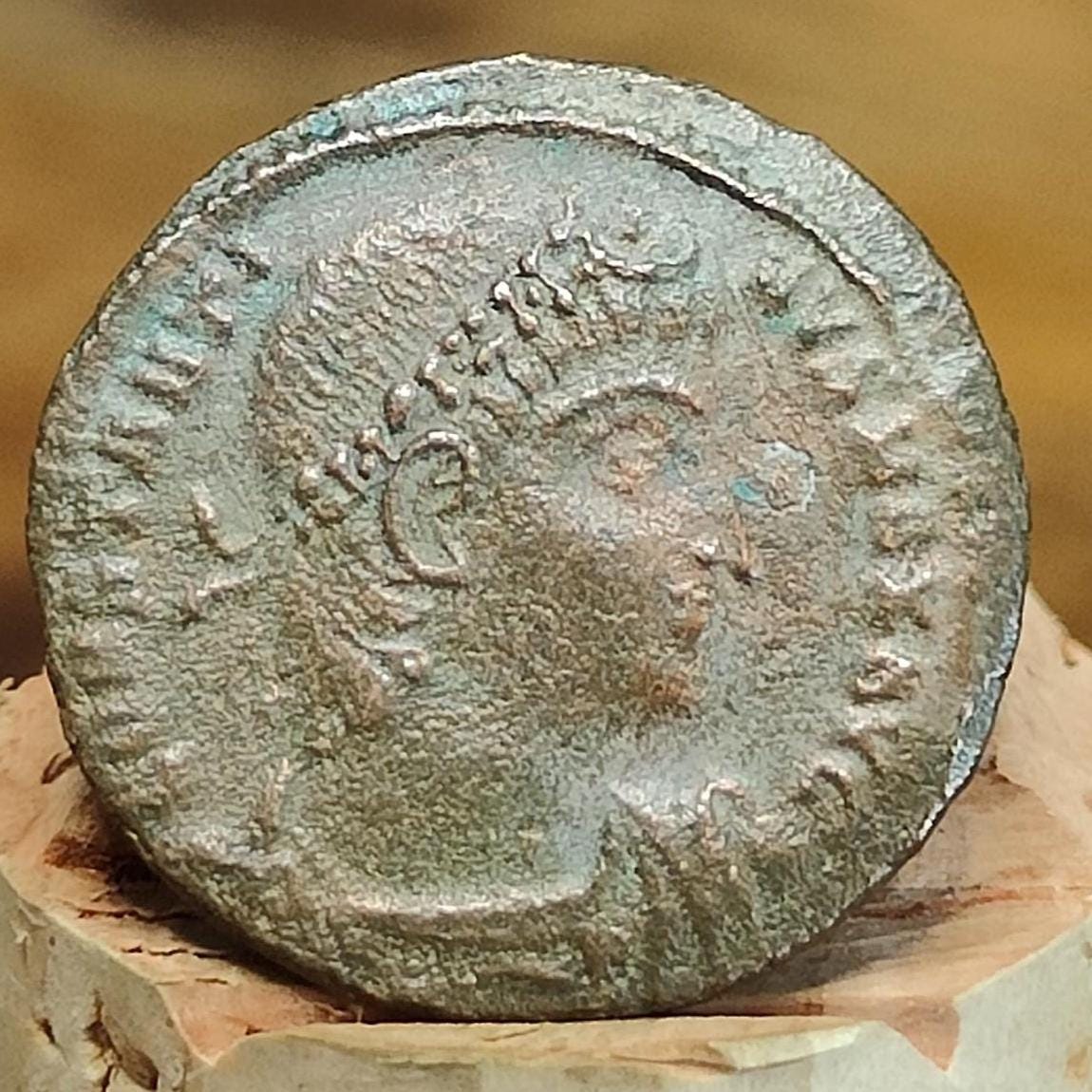 Constantine the great Roman coin with soldiers reverse, 4th century ancient nummus AE3