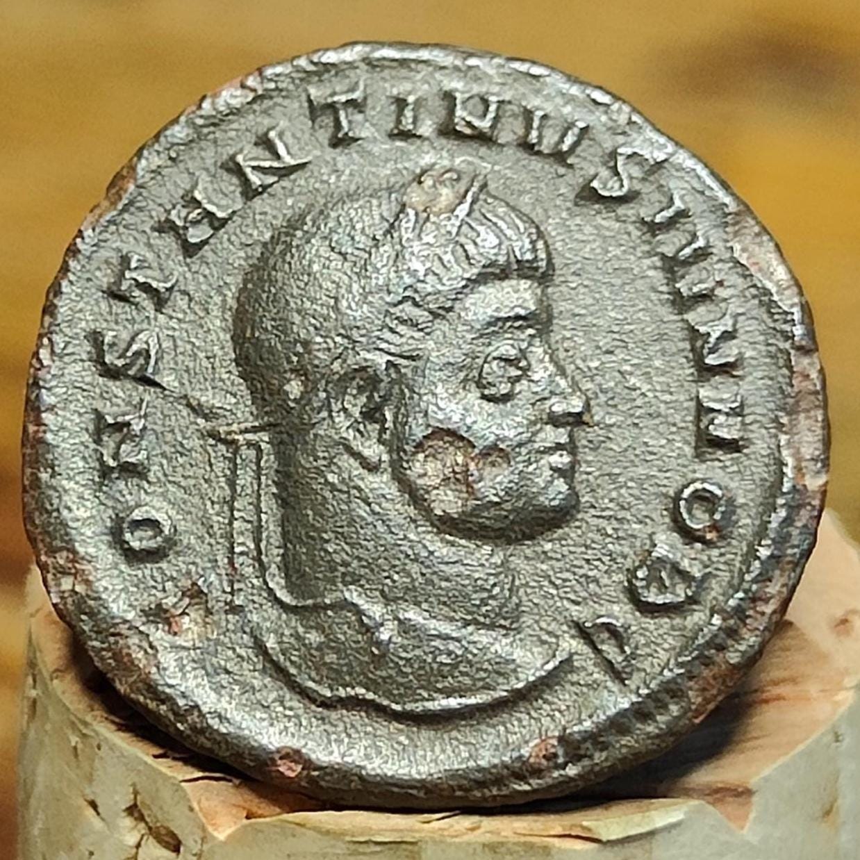 Constantine II coin with votive reverse, high grade ancient roman Nummus