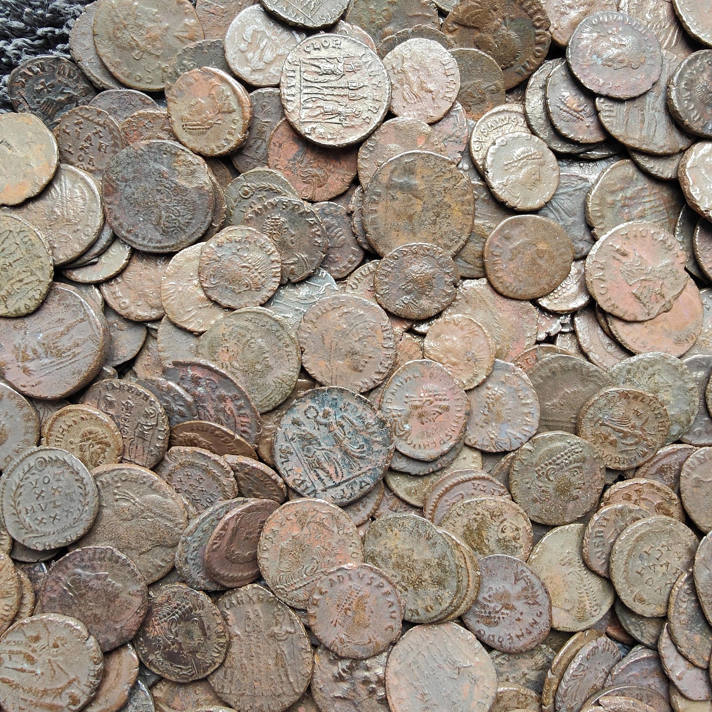 Lots of Roman coins available in Bulk, ancient Nummus from the Constantine era