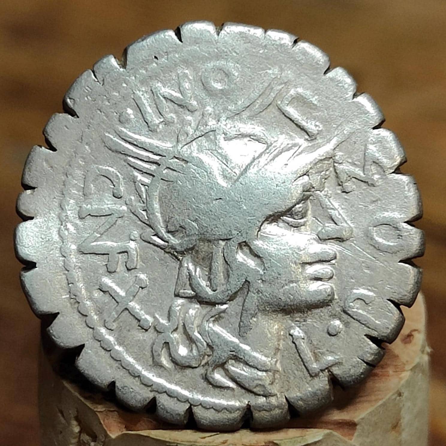 118BC Roman Republic Silver Denarius L. Pomponius Cn. f. with Roma obverse, Ancient roman coin