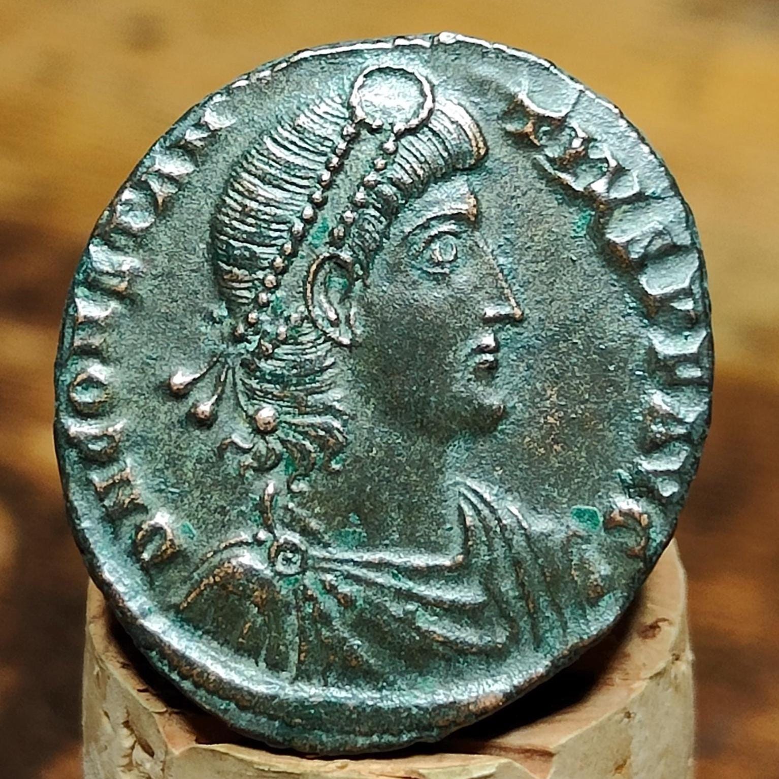 Constantius II Maiorina with fallen horseman reverse, high grade ancient Roman coin