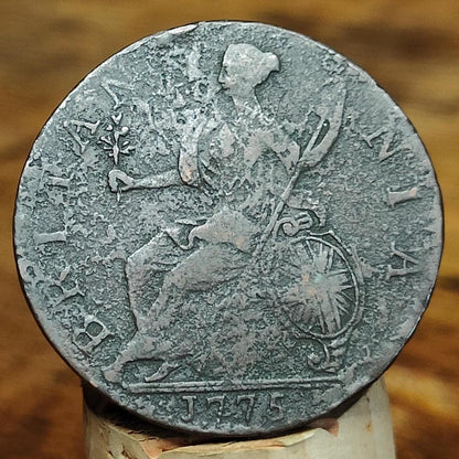 George III half Penny, dated 1775 - Georgian/ US colonial coin